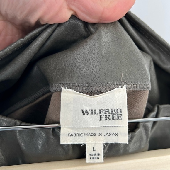 Aritzia Wilfred Free Daria faux leather tights size L - Picture 4 of 5